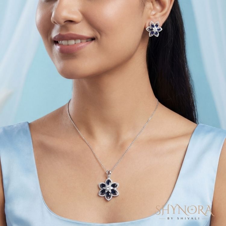 Heer Midnight Sapphire Bloom AD Pendant Set
