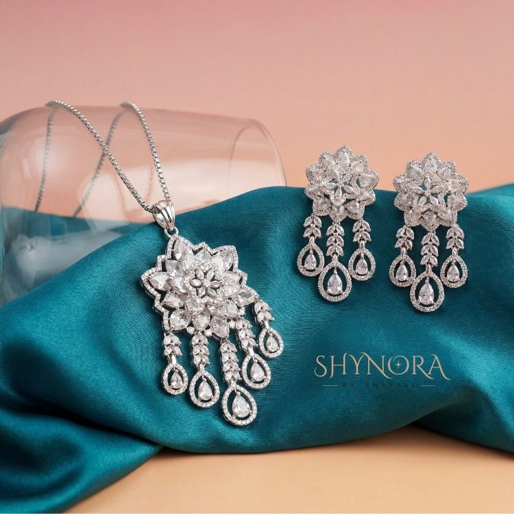 Noor Blossom Drop AD Pendant Set
