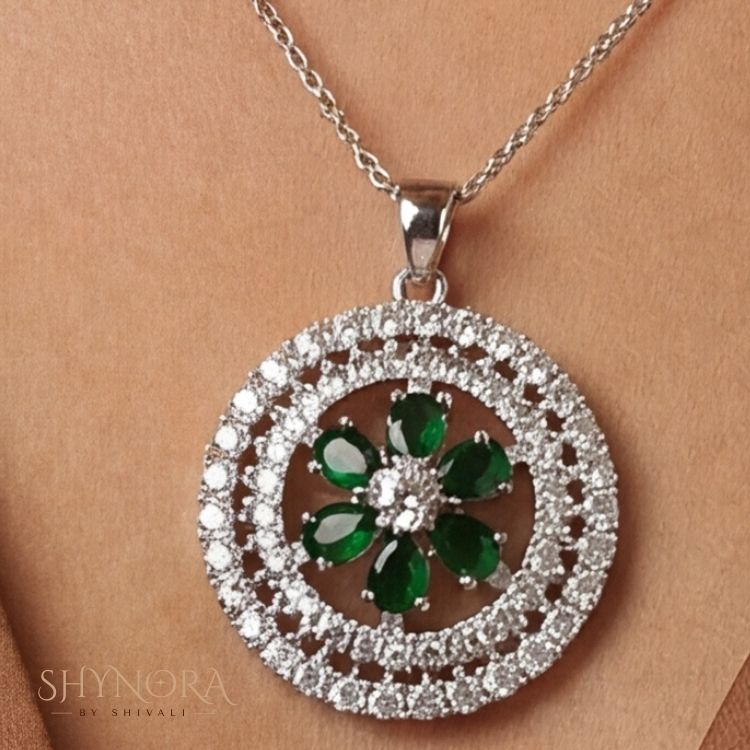 Emerald Bloom Circular AD Pendant Set