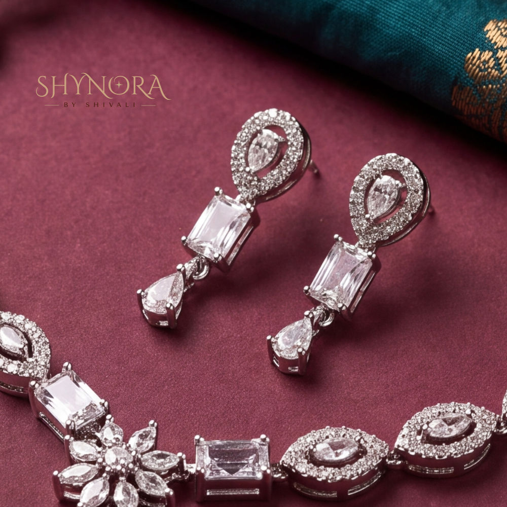 Baguette Halo Starburst Necklace Set – Shynora By Shivali