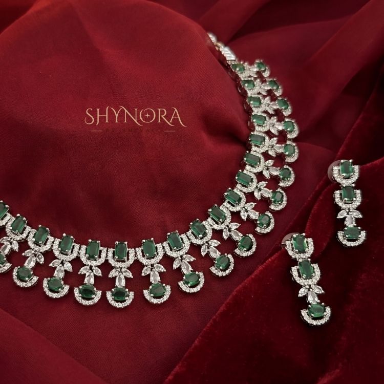 Emerald Green Crystal Choker Necklace Set with Earrings