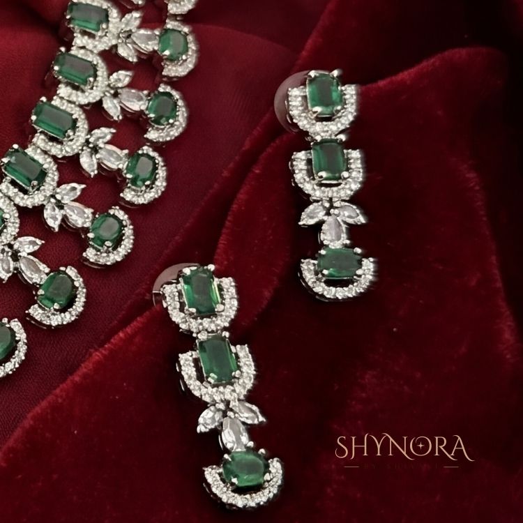 Emerald Green Crystal Choker Necklace Set with Earrings