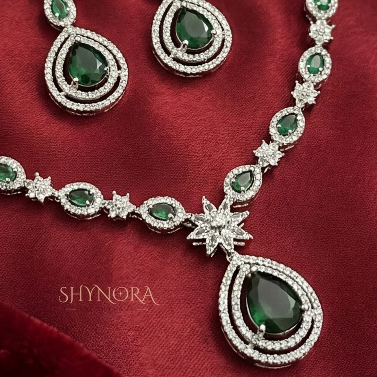 Emerald Dewdrop AD Floral Necklace Set with Matching Earrings