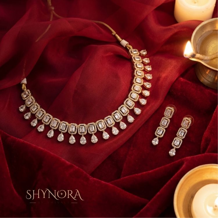 White AD Diamond Choker Necklace Set with Drop Earrings