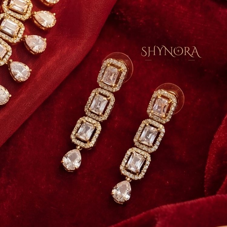 White AD Diamond Choker Necklace Set with Drop Earrings